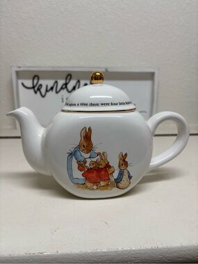 White Beatrix Potter-Inspired Ceramic Teapot with Gold Accent